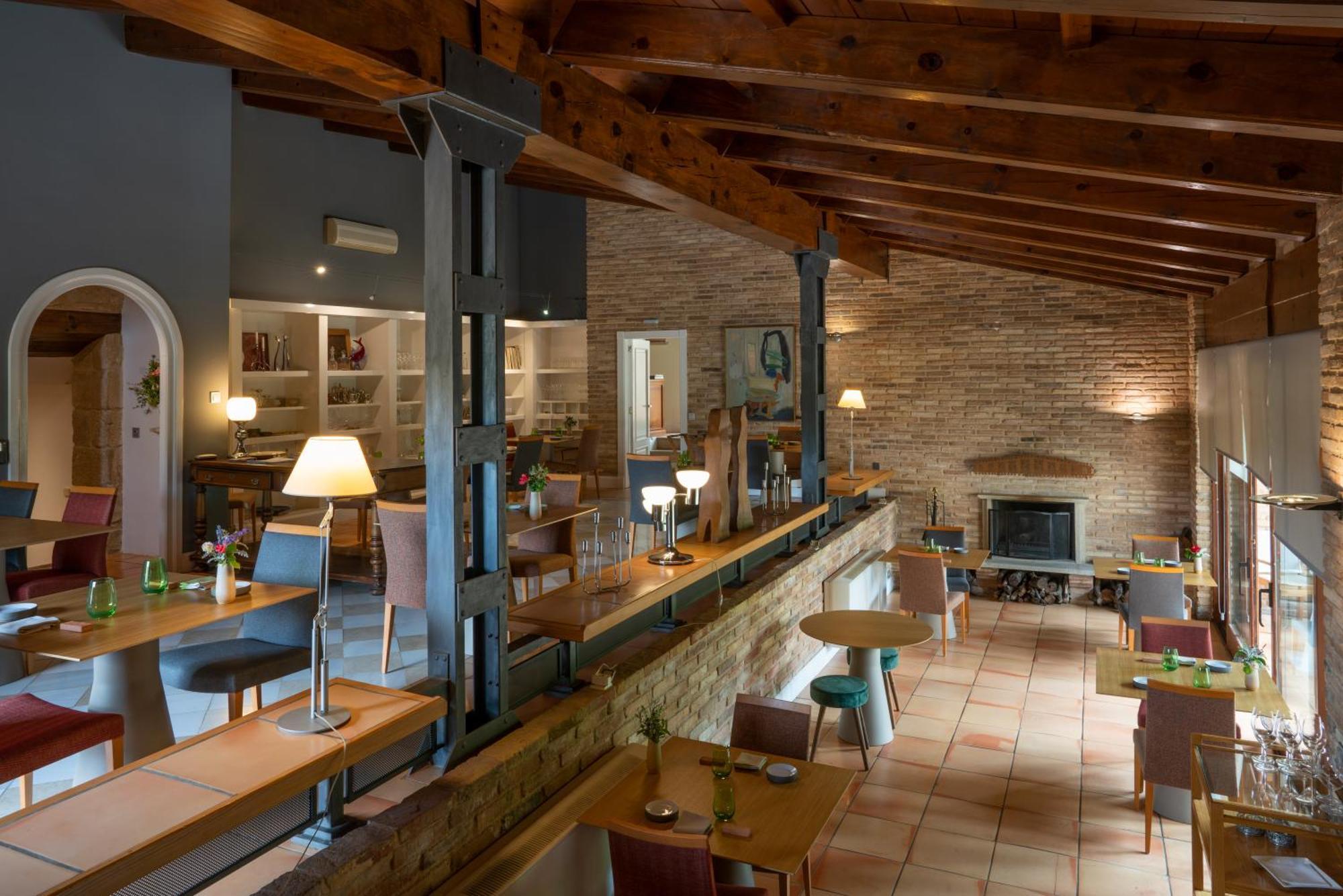 La Torre Del Visco - Relais & Chateaux Fuentespalda Exteriör bild